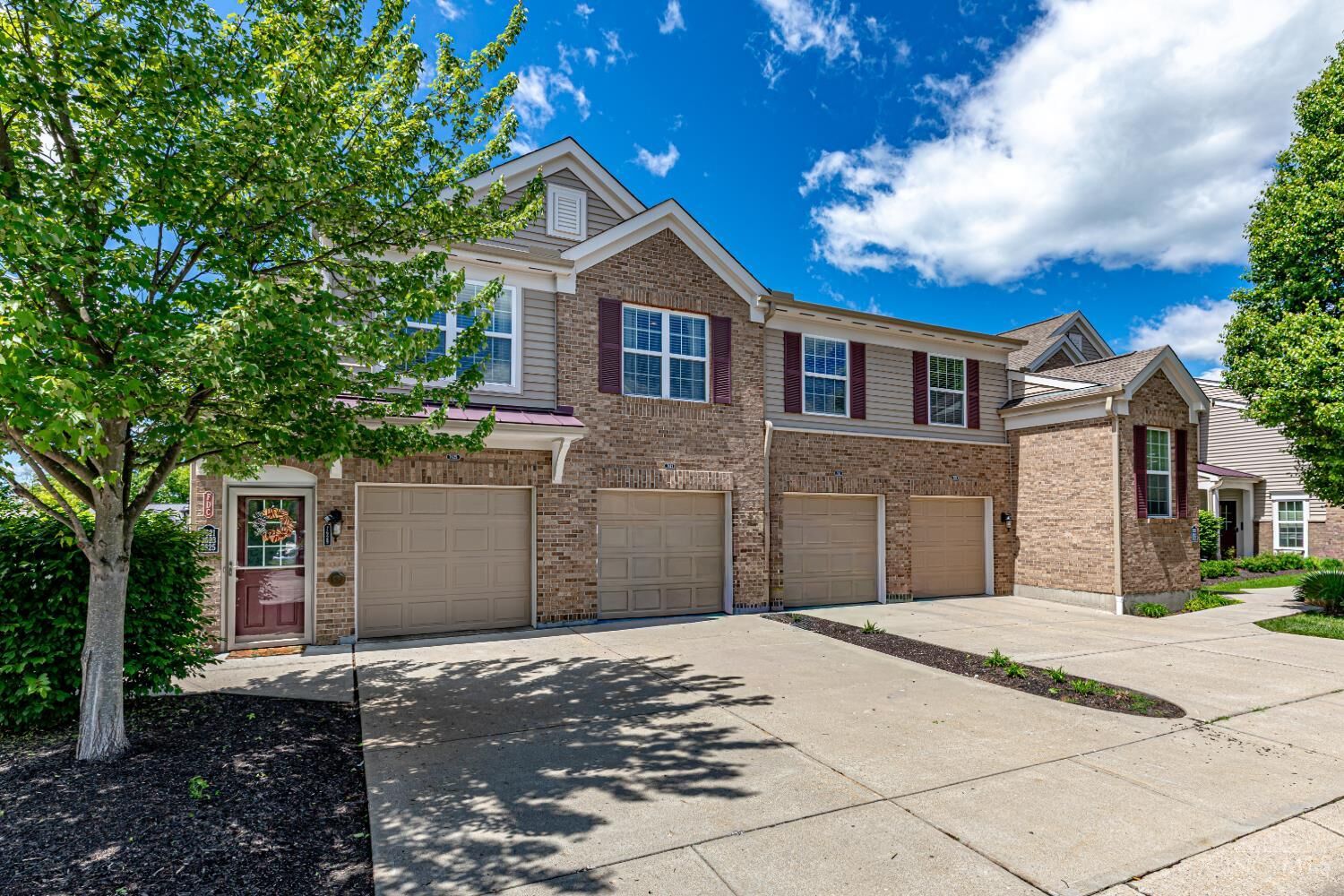 Property Photo: 7629 Skyview Circle OH 45248