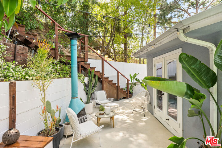 Property Photo: 3744 Buena Park Dr CA 91604