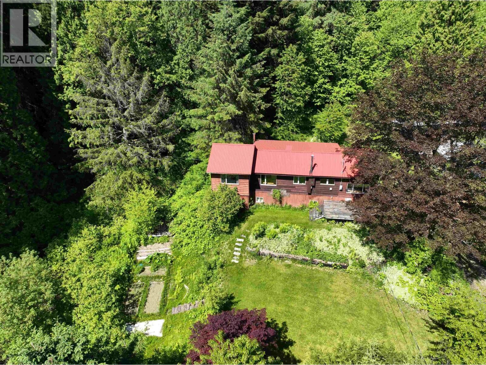 Property Photo: 2390 Usk Station Road Lots BC V8G 4T5
