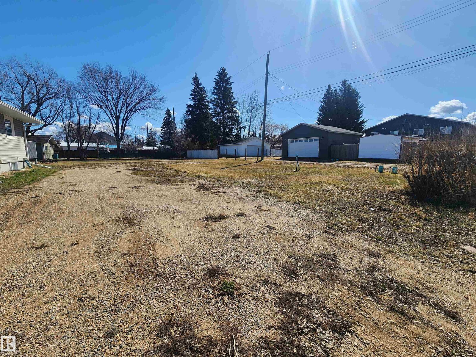 Property Photo:  5007 58 Street  AB T9M 1S5 