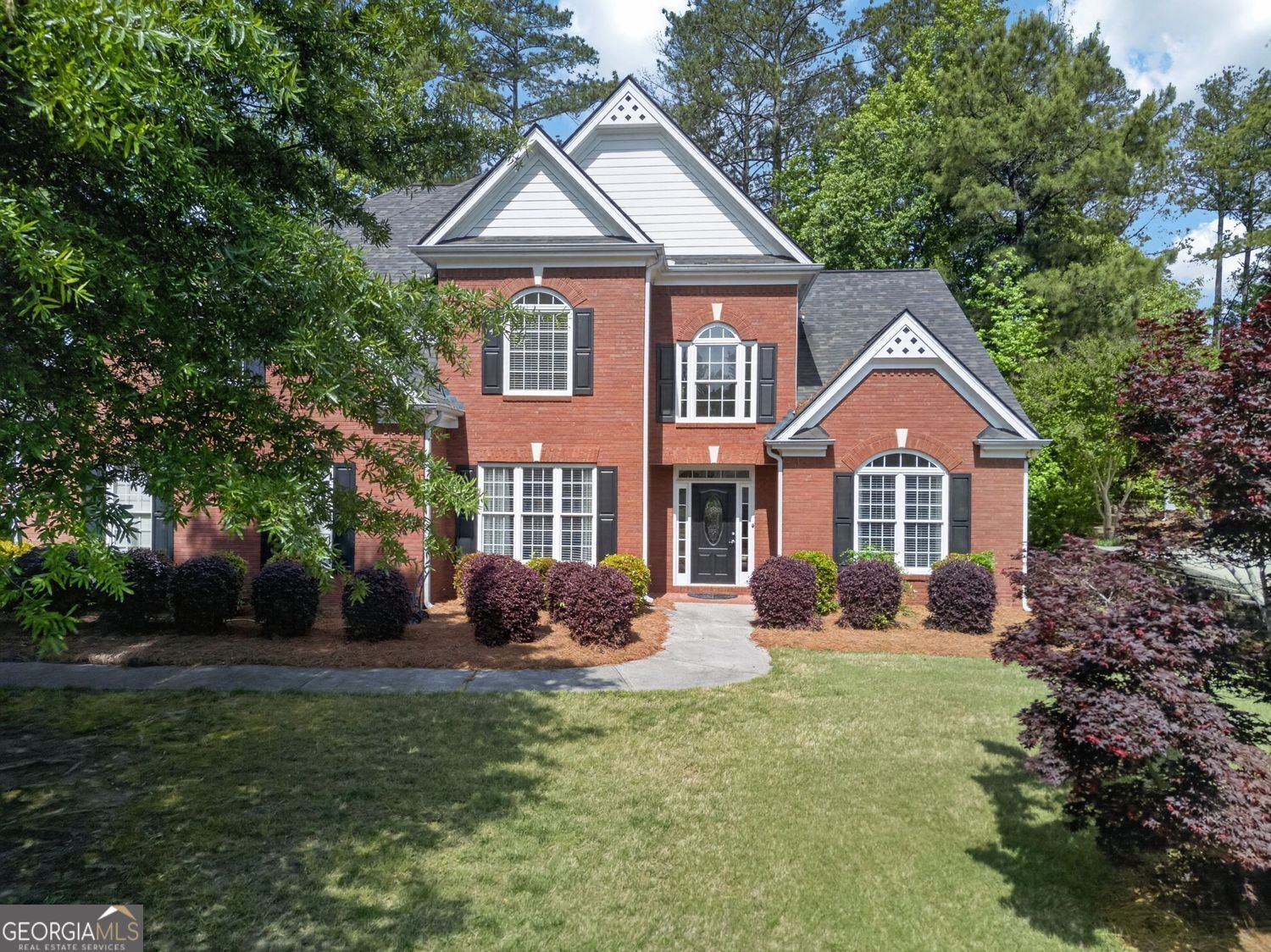 Property Photo:  1011 Chestnut Creek Drive  GA 30180 