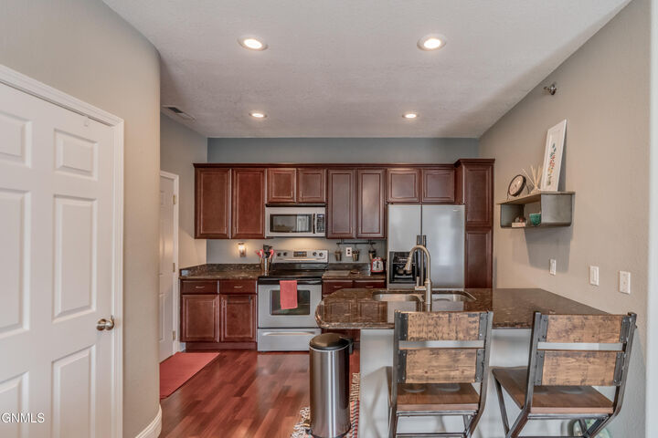 Property Photo:  1204 Owens Avenue 7  ND 58501 