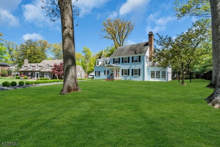 Property Photo:  1657 Forest Hill Rd  NJ 07060 