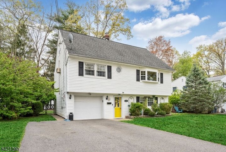 Property Photo:  115 Claremont Ter  NJ 07470 