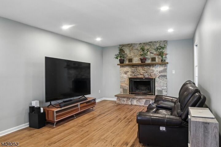 Property Photo:  153 Smallwood Ave  NJ 07109 