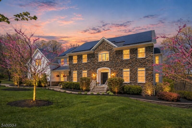Property Photo:  2 Evergreen Ln  NJ 07830 