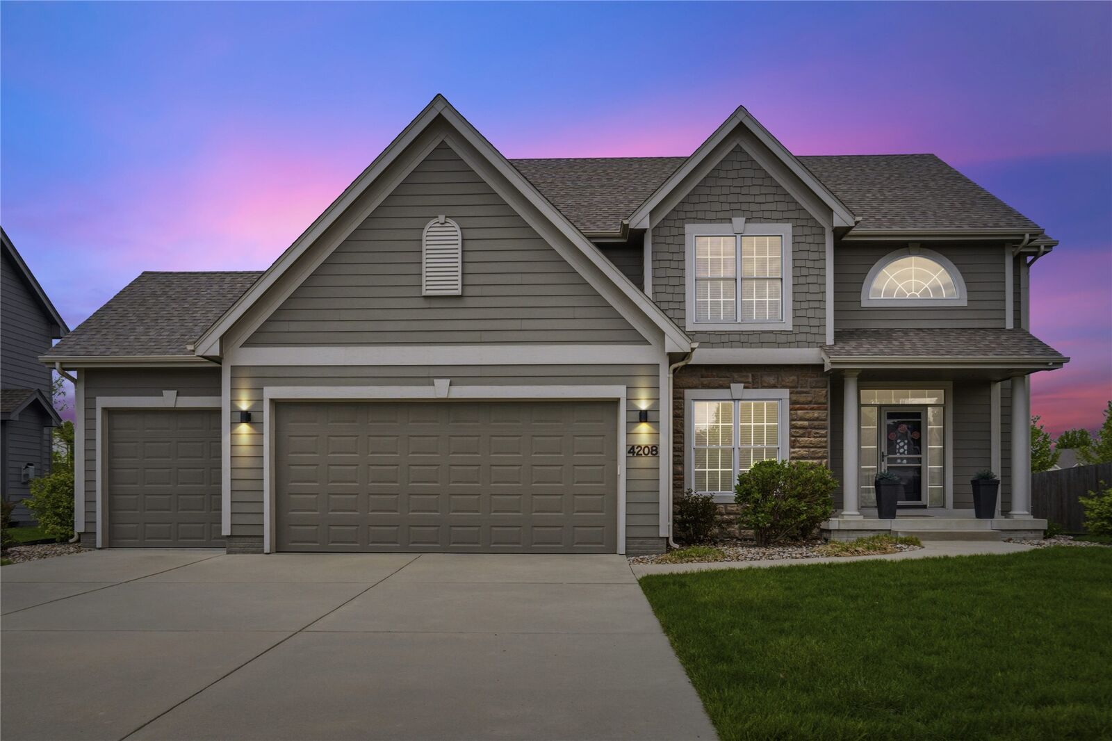 Property Photo:  4208 SW Camden Ridge Drive  IA 50023 