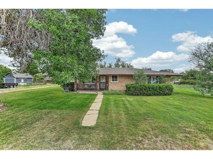 Property Photo:  1035 N 4th St  CO 80513 
