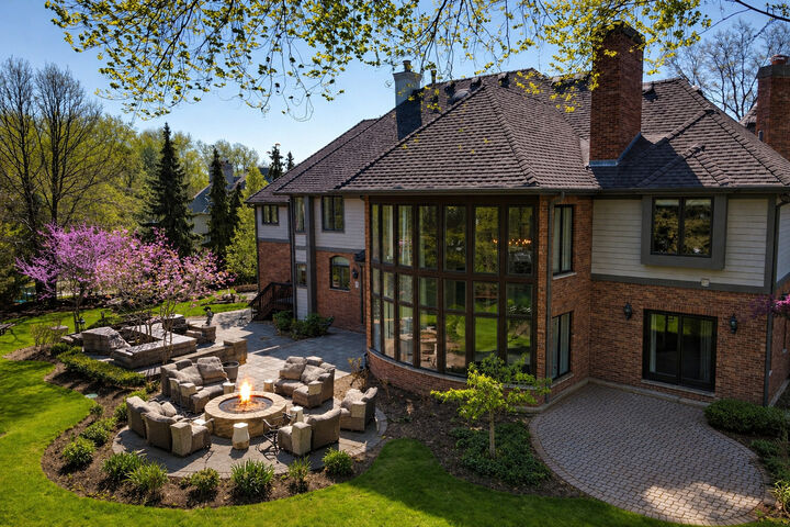 Property Photo:  599 Chateaux Bourne Drive  IL 60010 