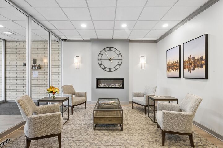 Property Photo:  141 N La Grange Road 903  IL 60525 