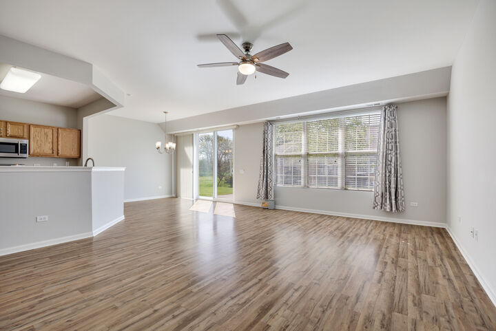 Property Photo:  11286 Bellflower Lane  IL 60142 
