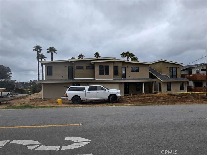 Property Photo:  457 Piney Way  CA 93442 
