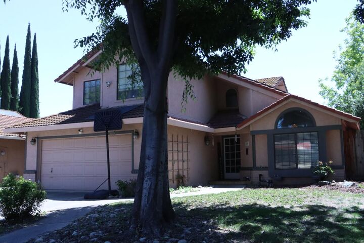 Property Photo:  1000 Narvik Lane  CA 95350 