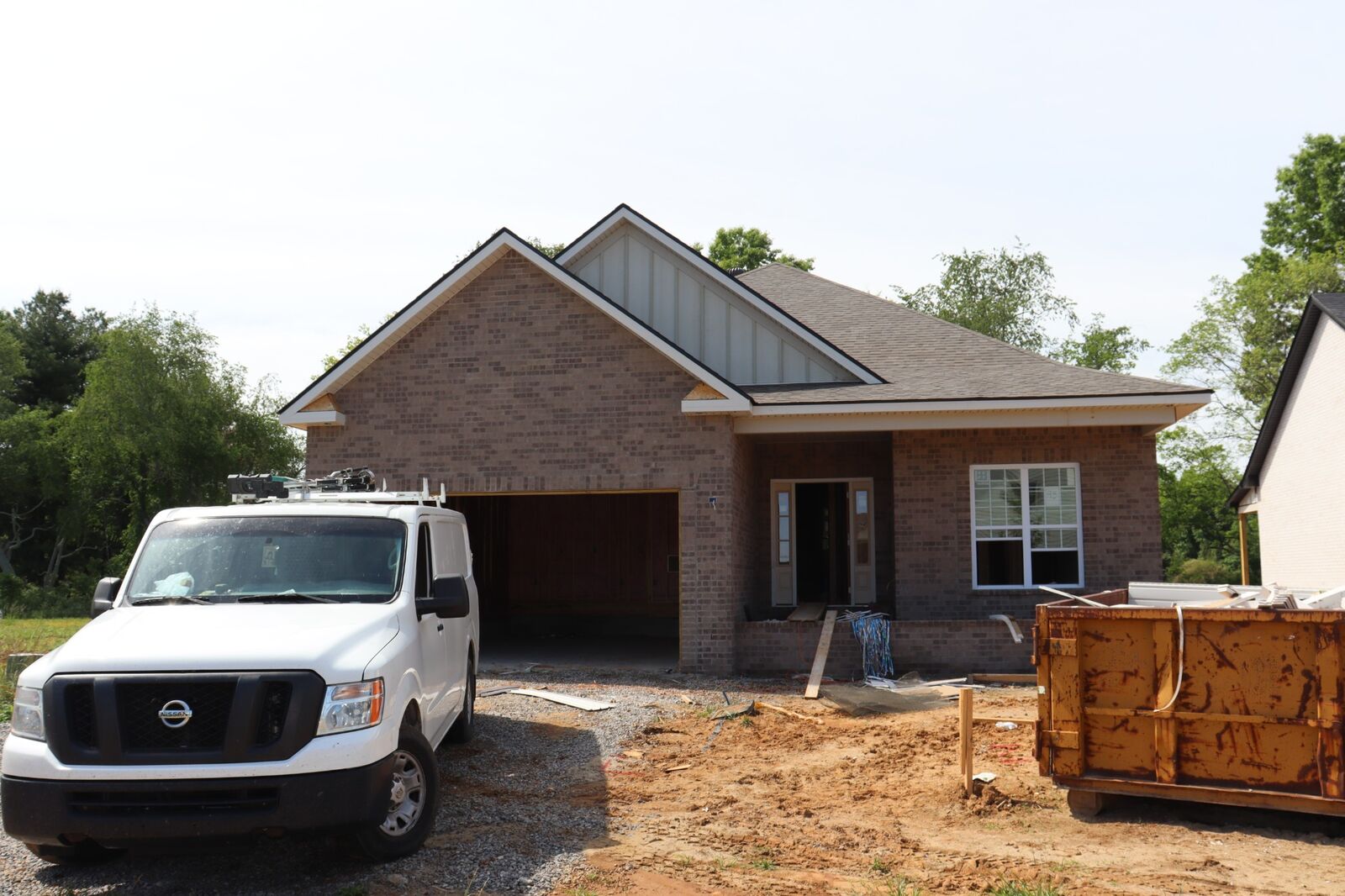Property Photo: 734 Southern Pine Trl TN 37043