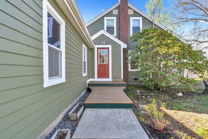 Property Photo:  1 Middlebrook Road  NH 03820 