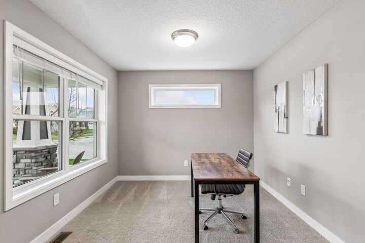 Property Photo:  1418 Nutmeg Circle  MN 55315 