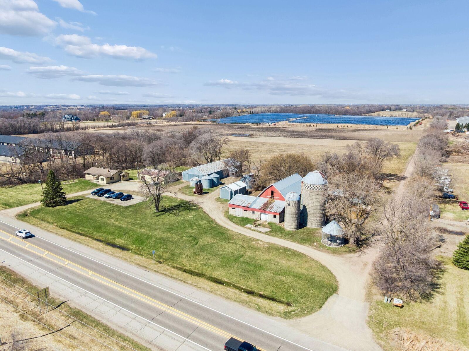 Property Photo:  23710 State Highway 55  MN 55357 