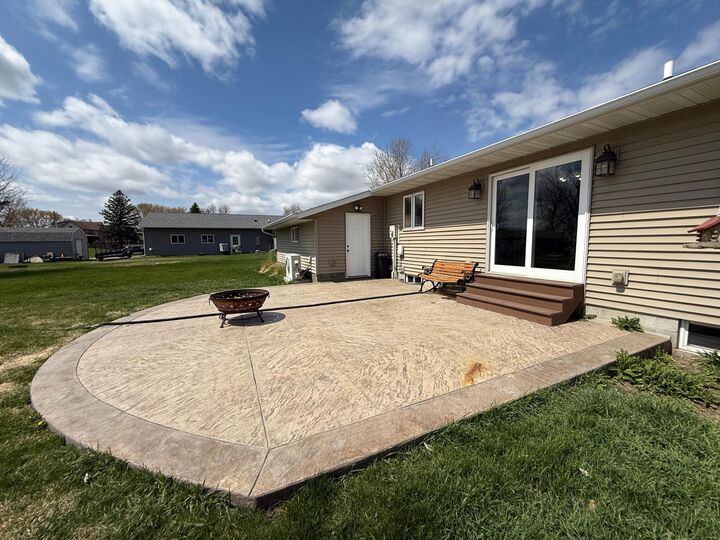 Property Photo:  809 10th Street S  MN 56378 
