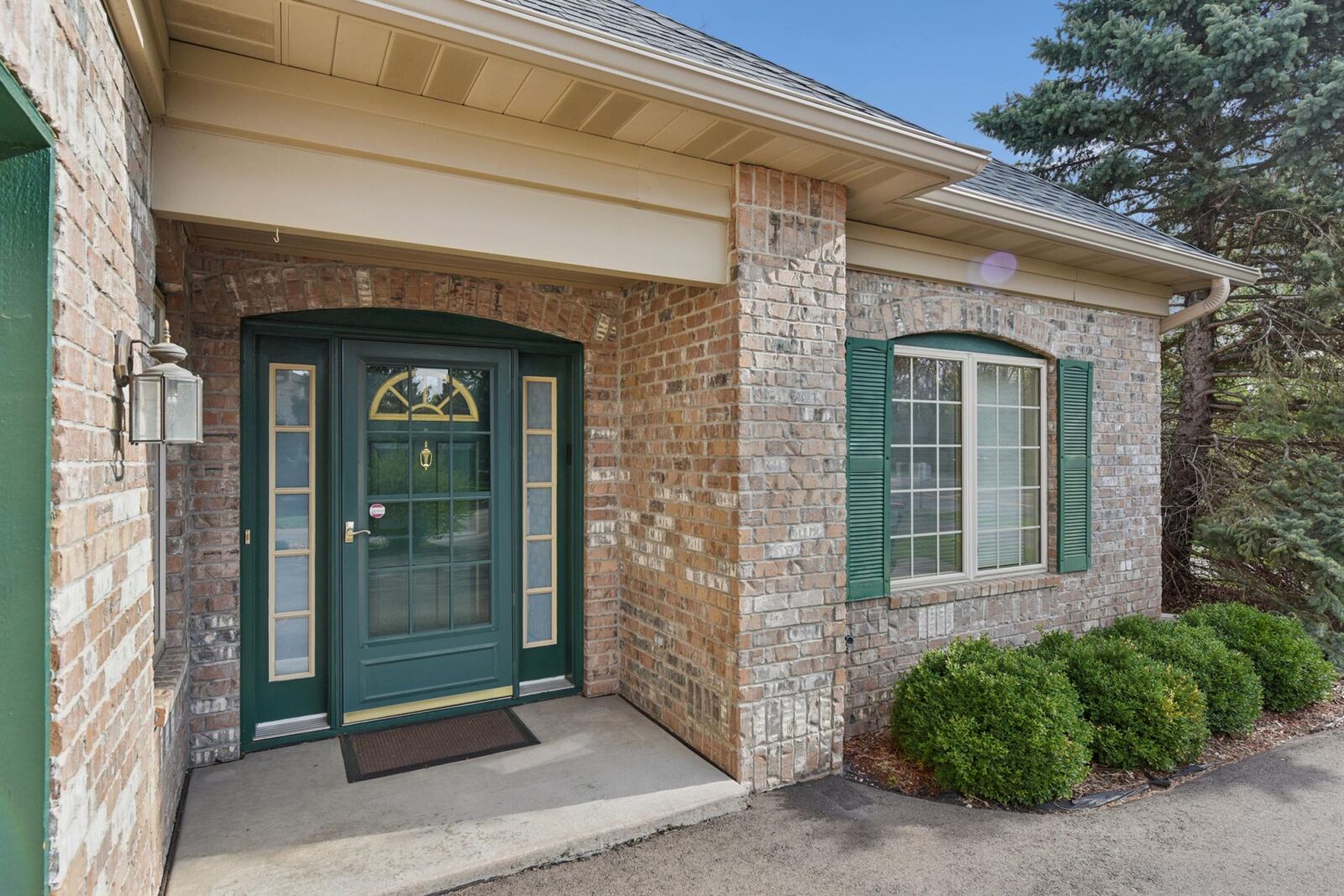 Property Photo:  631 Grandview Drive  WI 54016 