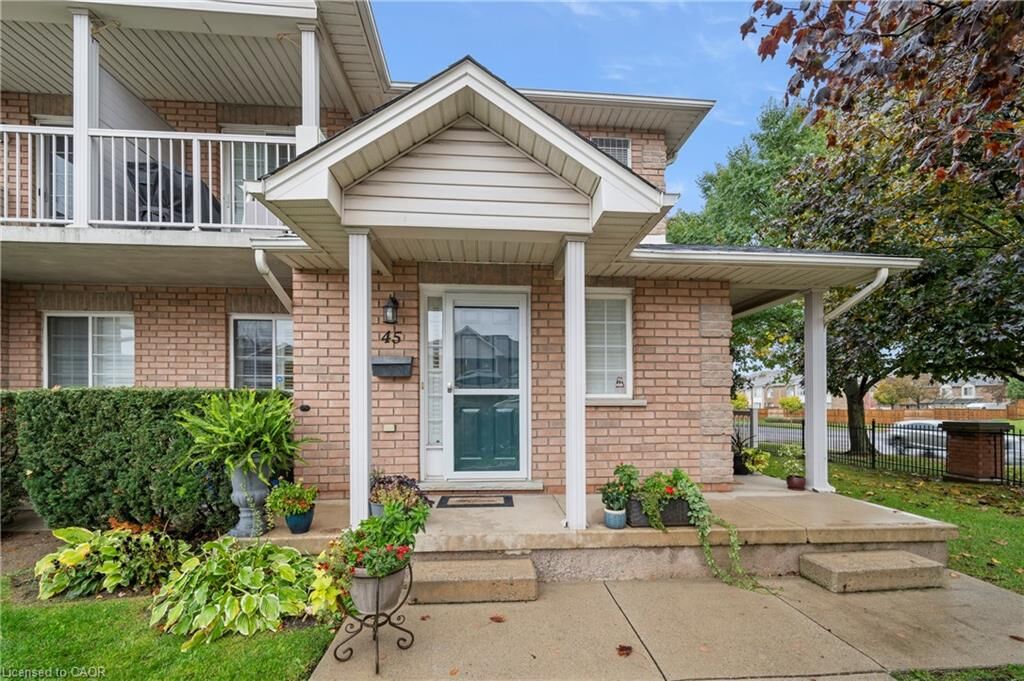 Property Photo:  2737 King Street E 45  ON L8G 5H1 