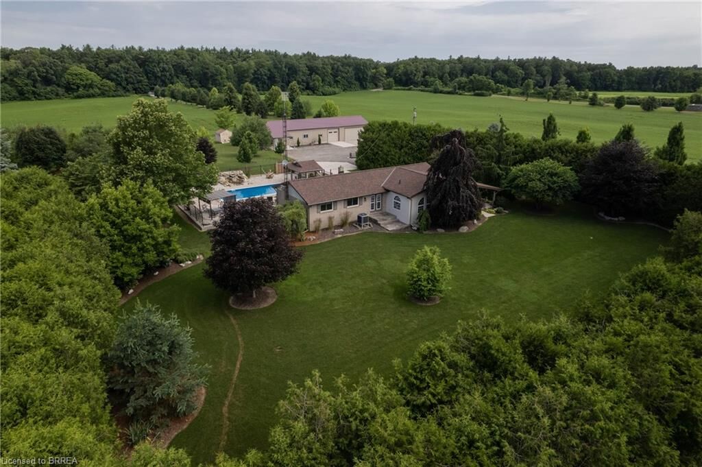 Property Photo:  1409 Charlotteville Road 5  ON N3Y 4K1 