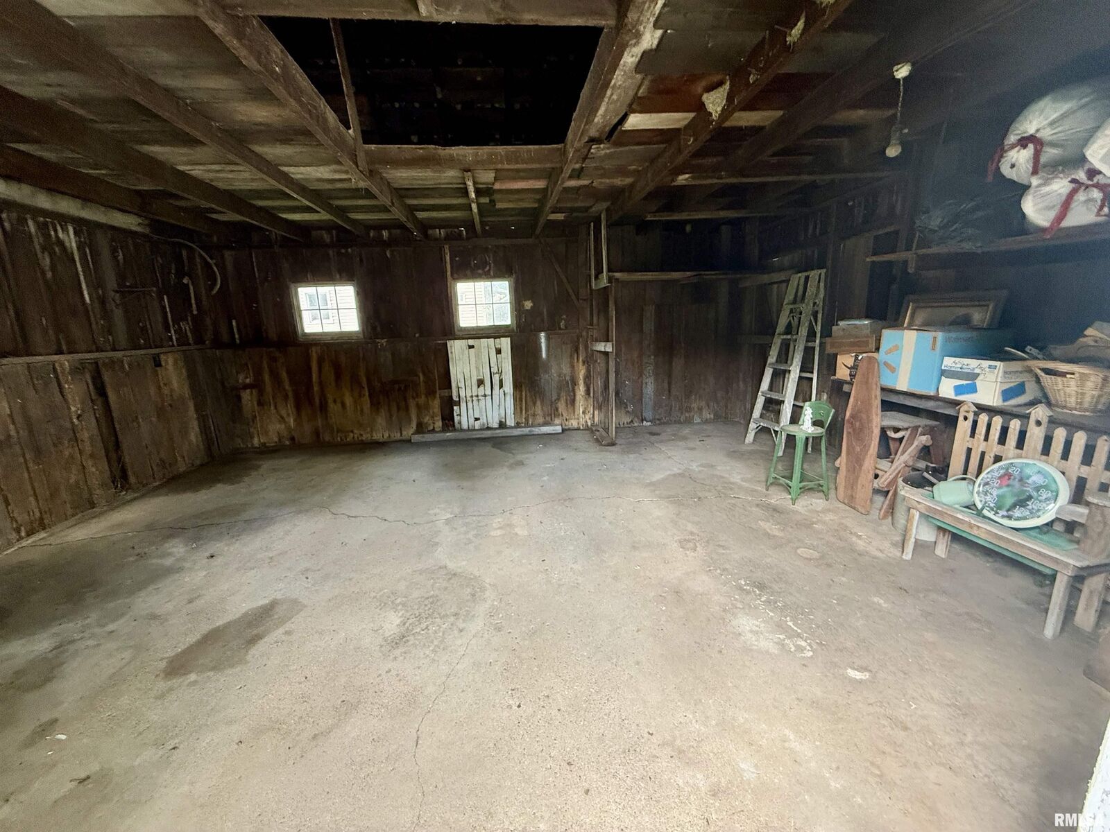 Property Photo:  203 E Water Street  IL 61544 
