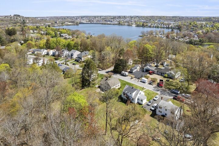 Property Photo: 33 Hapgood Rd MA 01605