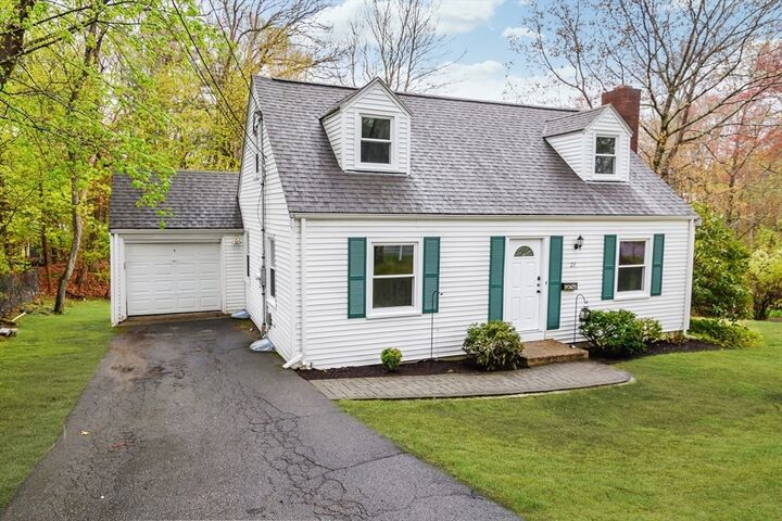 Property Photo: 21 Nimitz Cir MA 01760