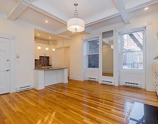 Property Photo:  9 Temple St 1  MA 02114 