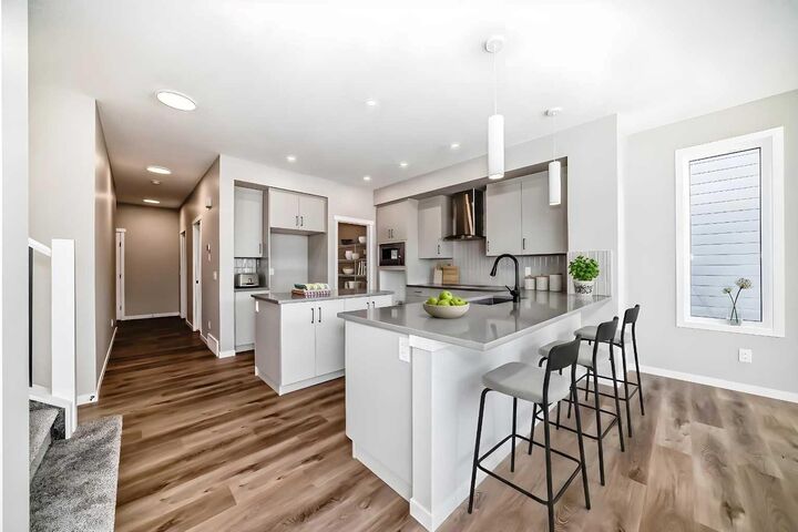 Property Photo: 50 Magnolia Gardens SE AB T3M 2P6