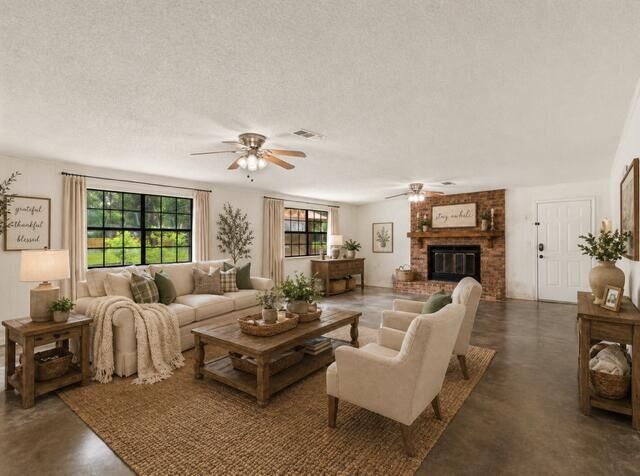Property Photo:  148 Brentwood  LA 71446 