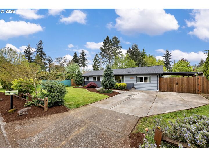 Property Photo:  10312 SE 10th St  WA 98664 