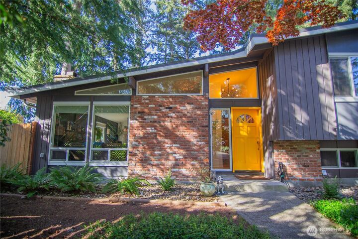 Property Photo: 4616 62nd Avenue W WA 98466
