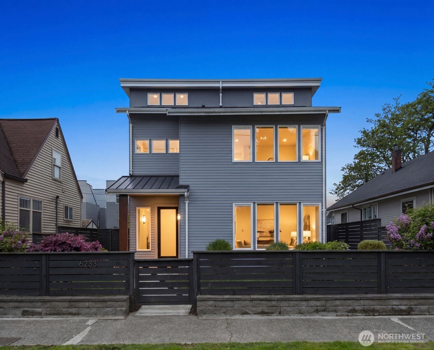Property Photo: 6233 Carleton Avenue S WA 98108