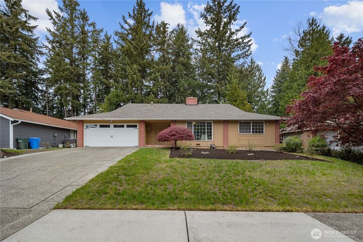 Property Photo:  2611  35th Avenue SE  WA 98374 