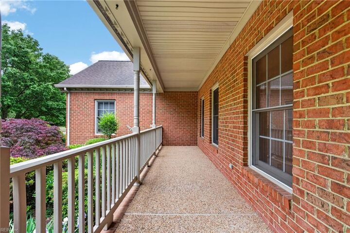 Property Photo:  105 Skimino Landing Dr  VA 23188 