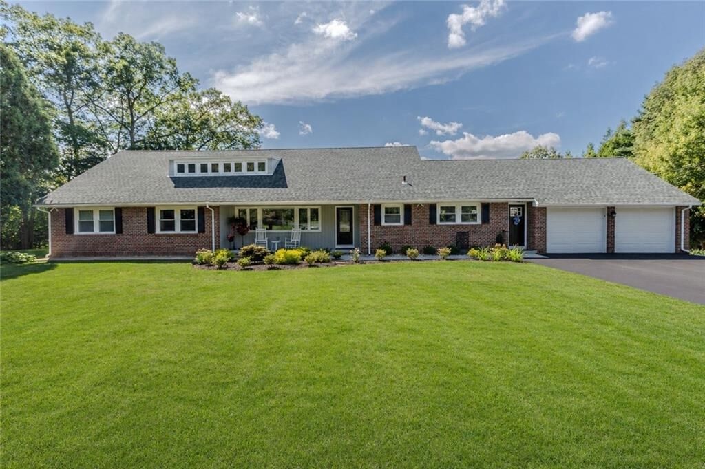 Property Photo:  15 Golden View Drive  RI 02919 