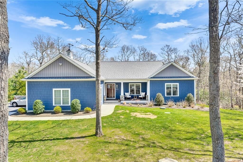 Property Photo:  41 Shortie Way  RI 02879 