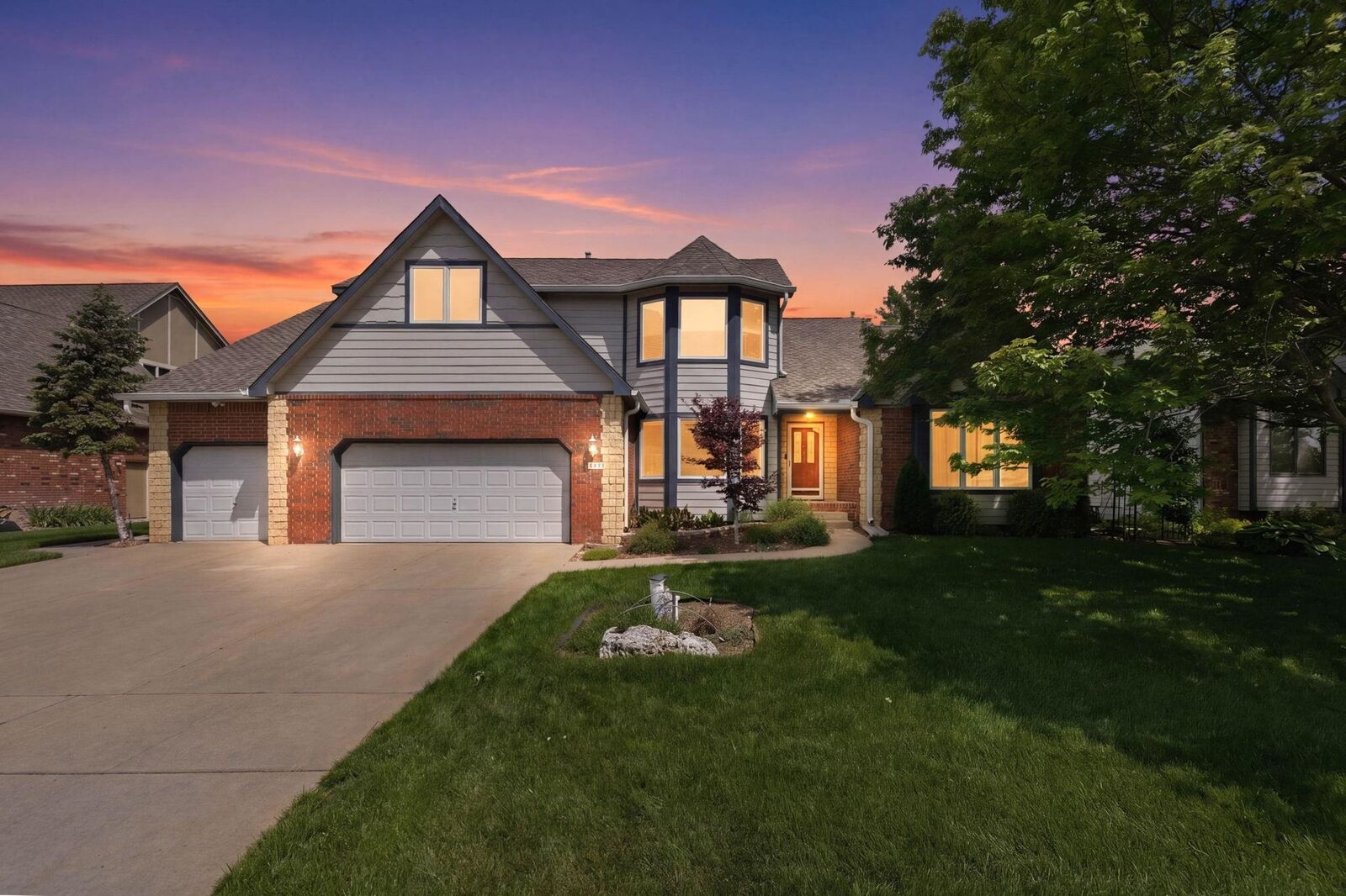 Property Photo: 1325 N Pine Grove Ct. KS 67212
