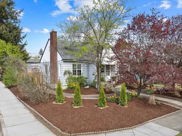 Property Photo:  2428 W Euclid Ave  WA 99205 