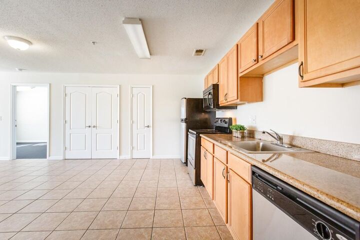 Property Photo:  3000 S Adams Street 213  FL 32301 