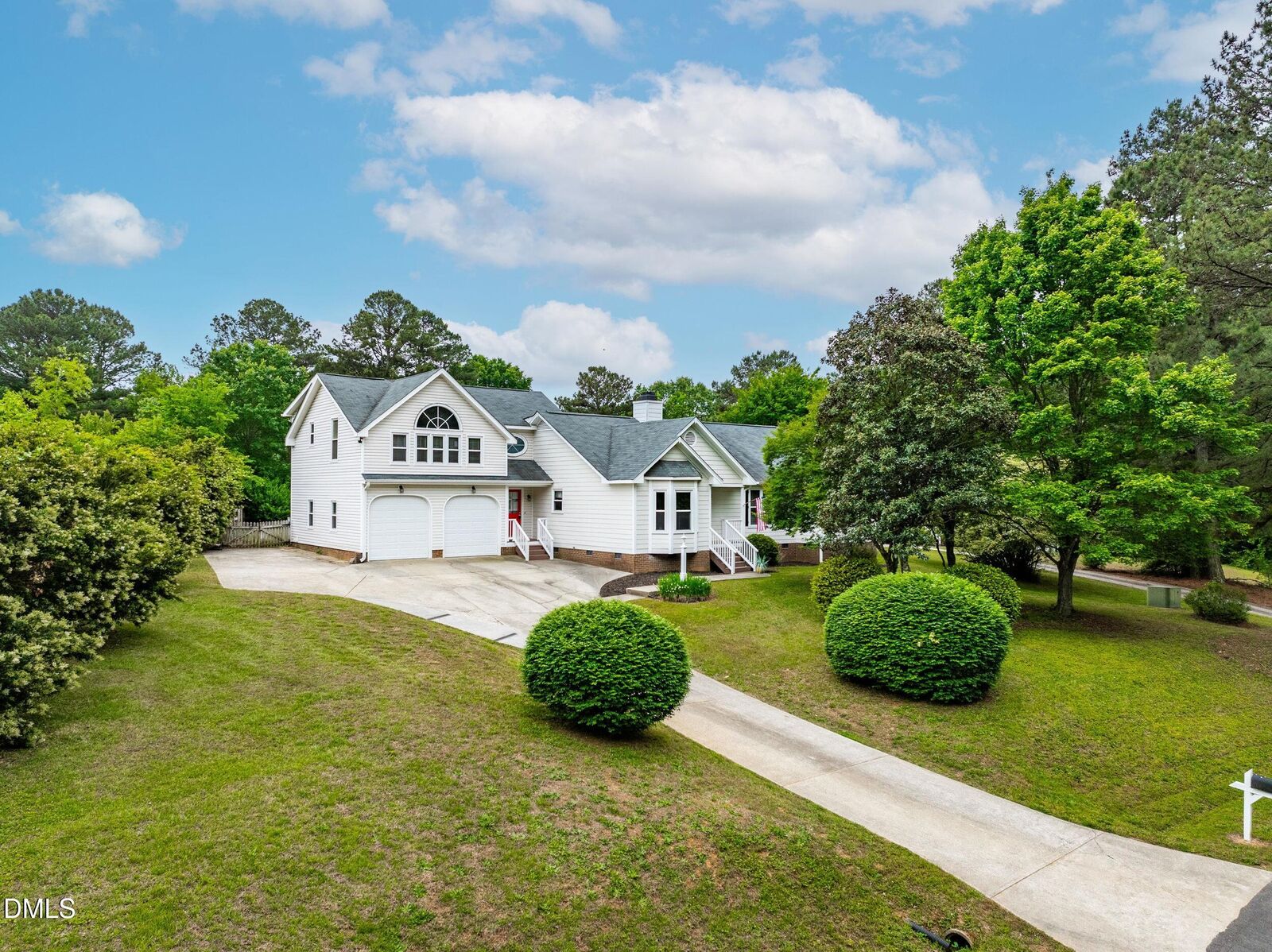 Property Photo:  2829 Livery Way  NC 27603 