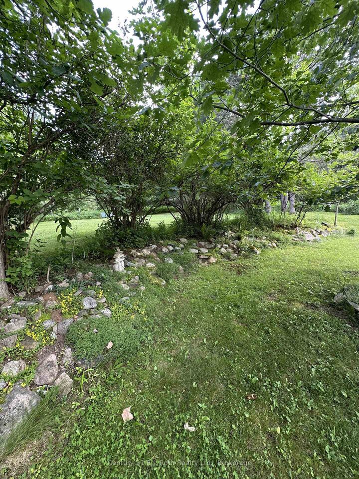 Property Photo: 4 Stocking Lane ON P1H 1V4