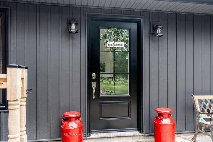 Property Photo: 674217 Hurontario Street ON L9W 5R9