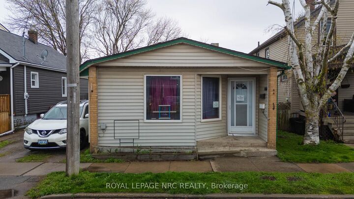 166 Mitchell Street — photo 1