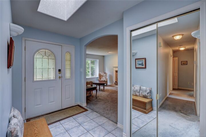 Property Photo: 1377 Meadowood Way BC V9K 2S4