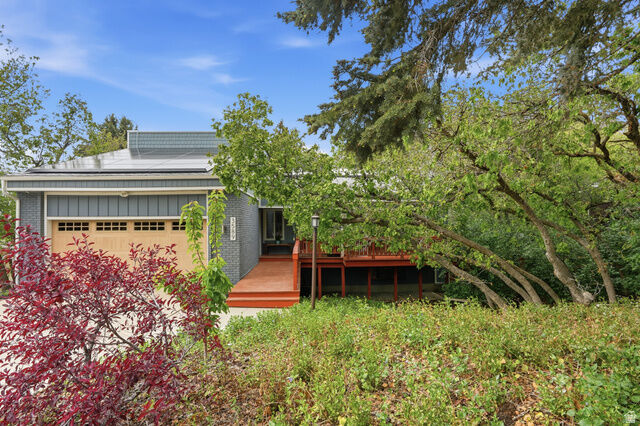 Property Photo:  3589 E Macintosh Ln  UT 84121 