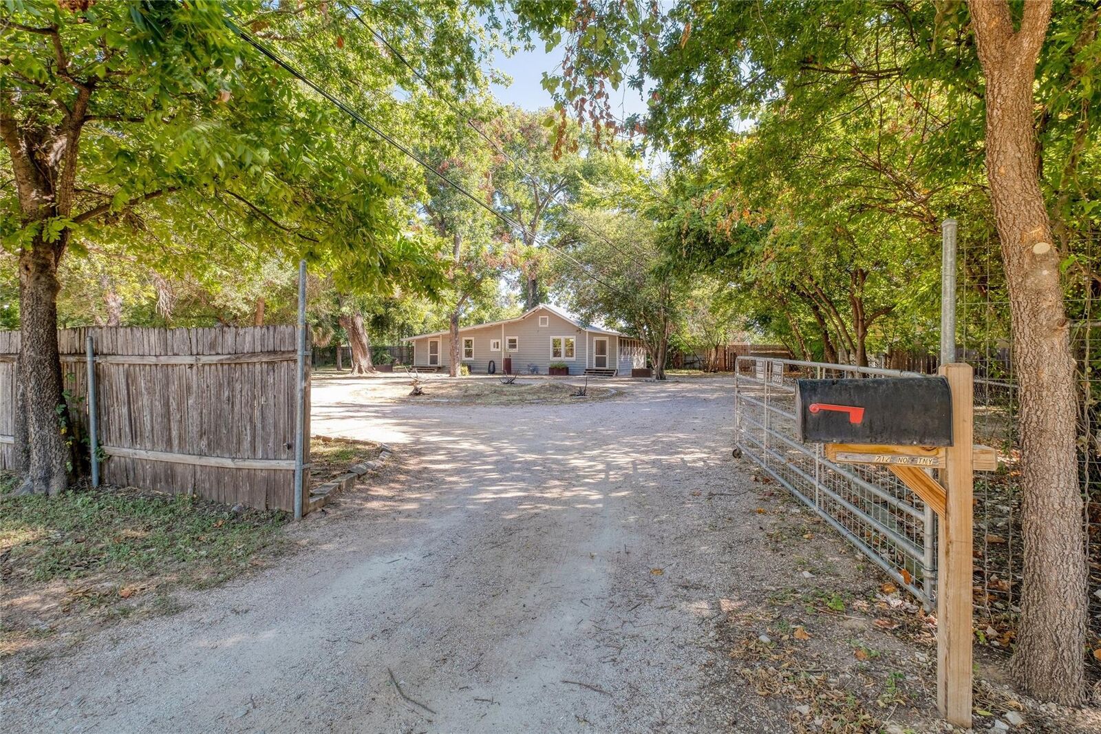 Property Photo:  708 & 712 Nowotny Lane  TX 78702 