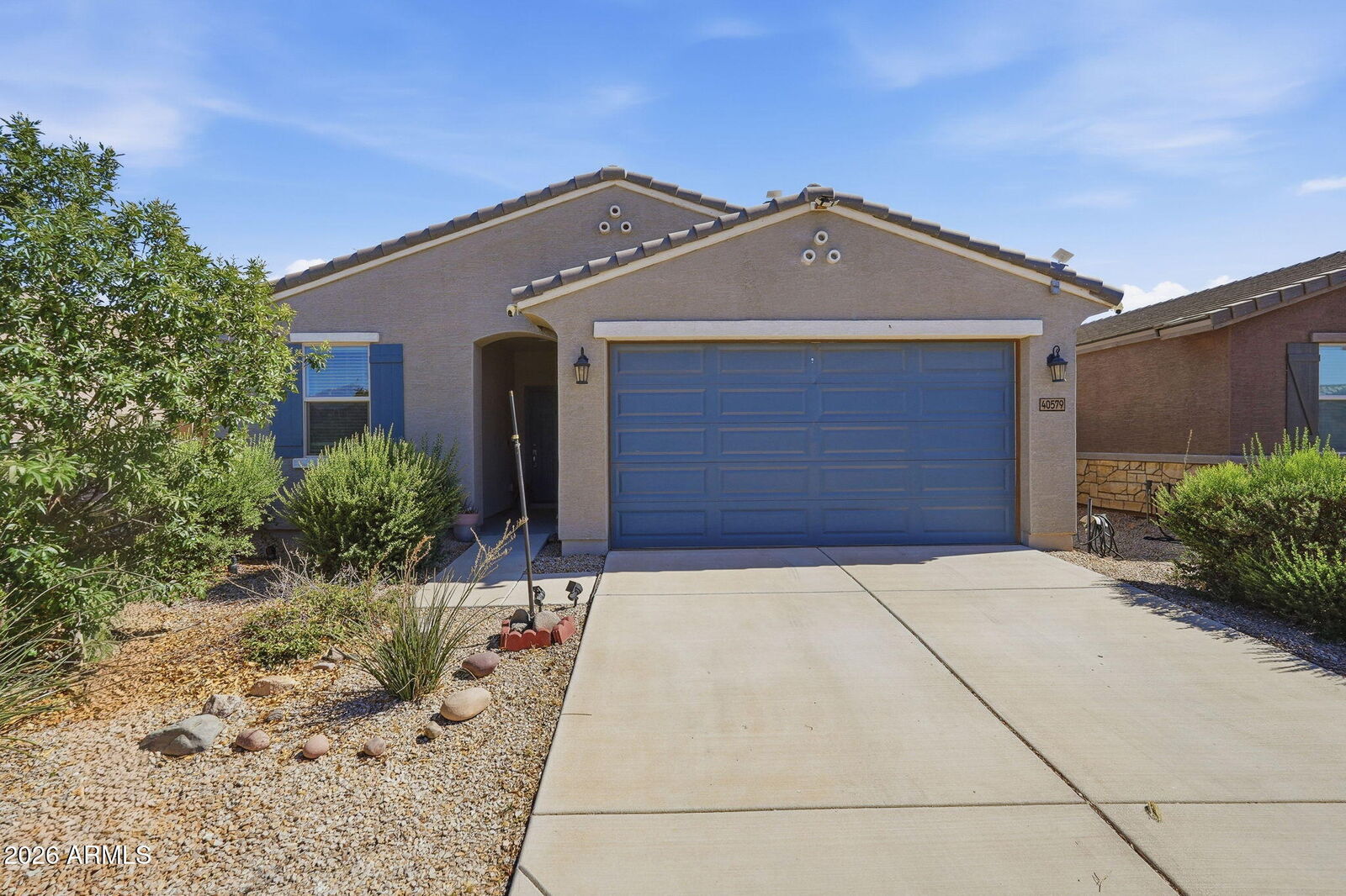 Property Photo:  40579 W Jenna Lane  AZ 85138 