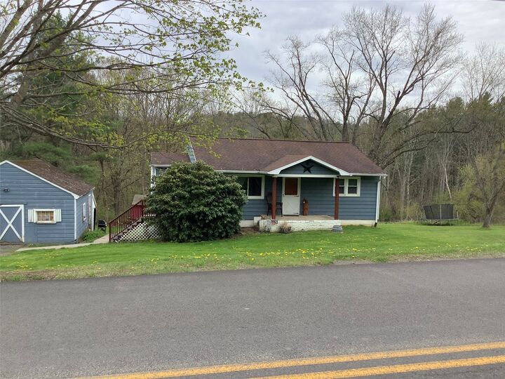 Property Photo:  661 Oak Hill Road  NY 13901 